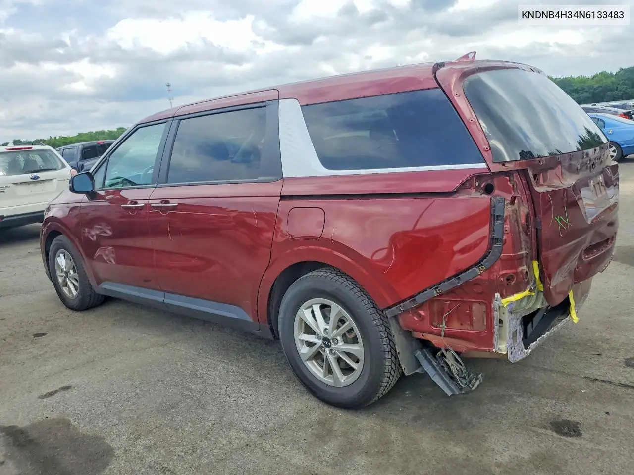 2022 Kia Carnival Lx VIN: KNDNB4H34N6133483 Lot: 55105326