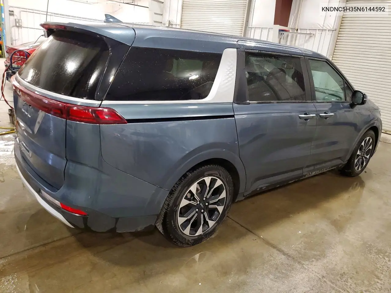 2022 Kia Carnival Ex VIN: KNDNC5H35N6144592 Lot: 55745596