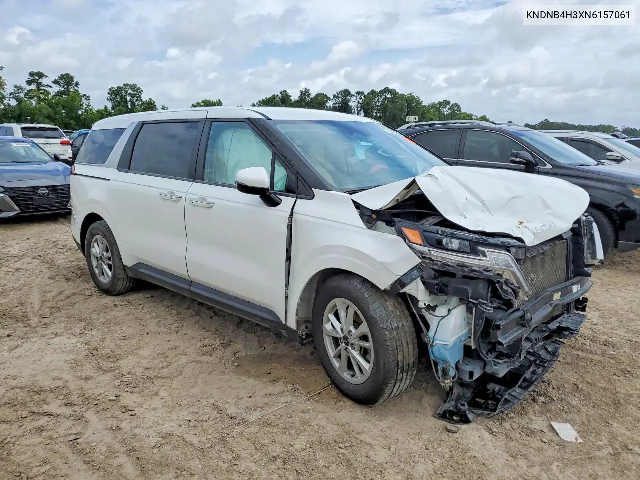 2022 Kia Carnival Lx VIN: KNDNB4H3XN6157061 Lot: 57621826