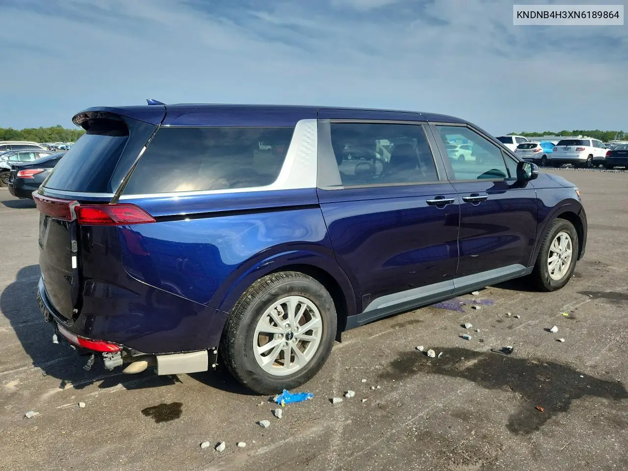 2022 Kia Carnival Lx VIN: KNDNB4H3XN6189864 Lot: 60527116