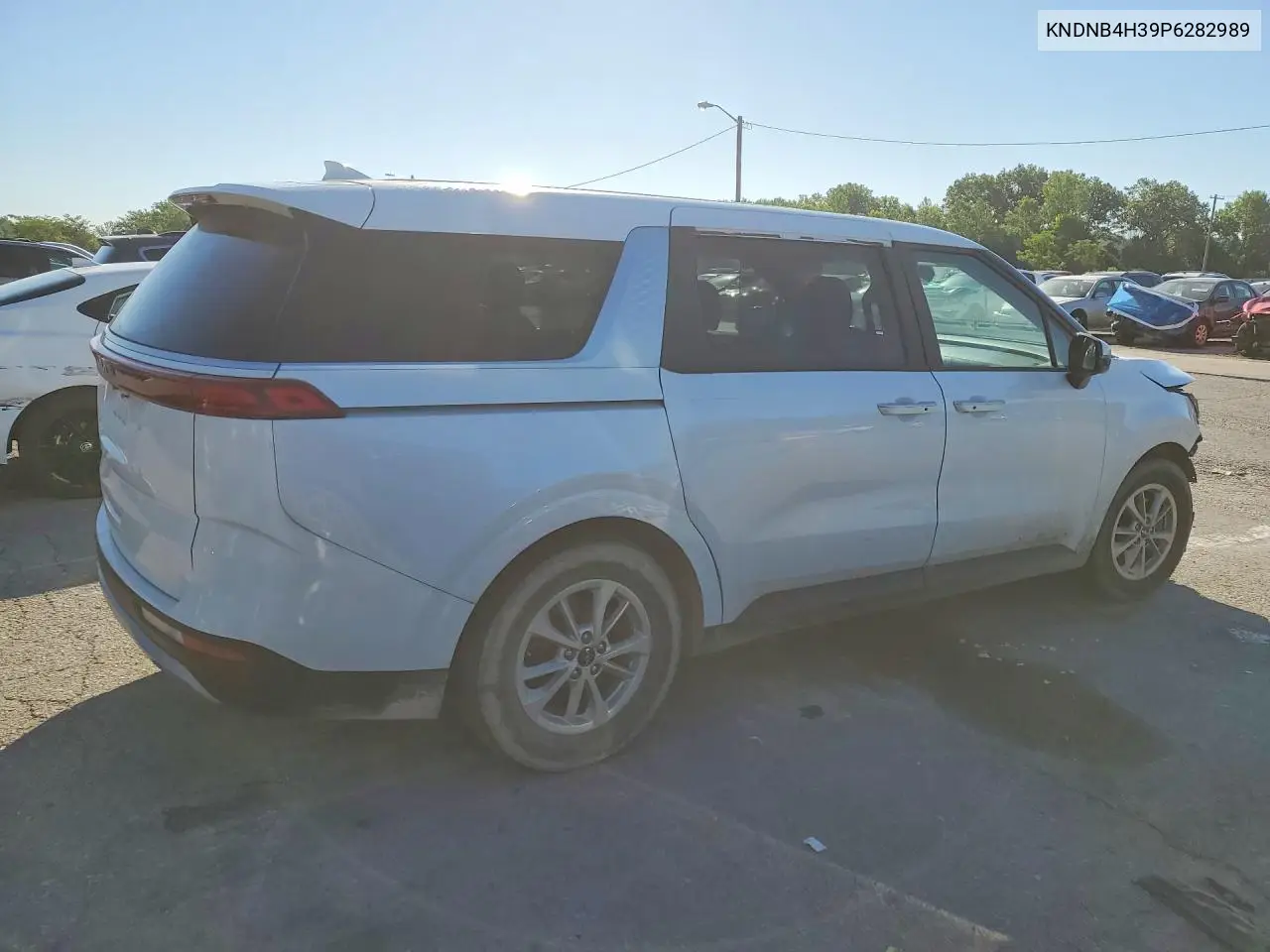 2023 Kia Carnival Lx VIN: KNDNB4H39P6282989 Lot: 55897616