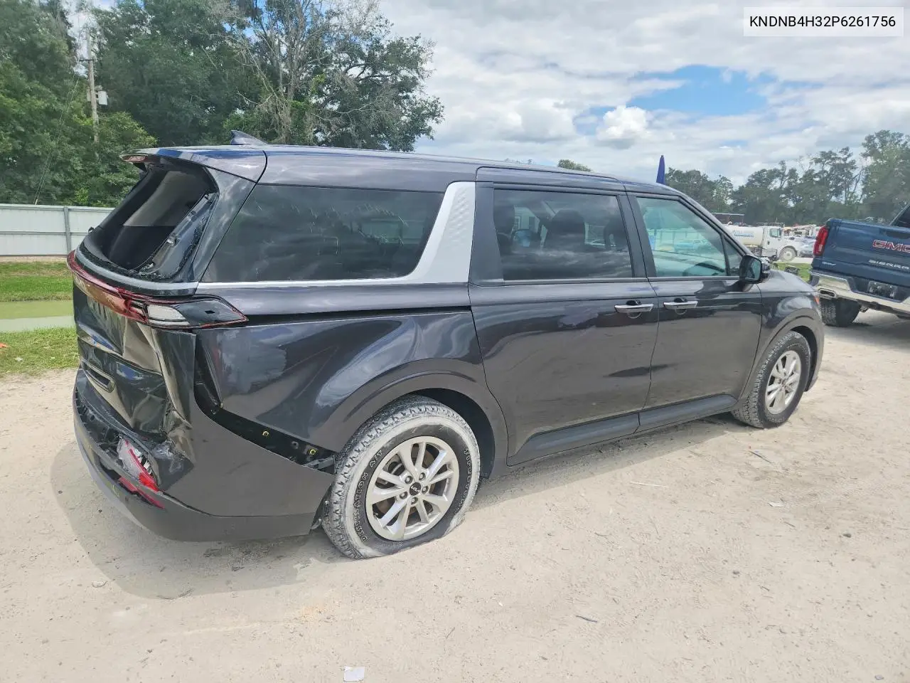 2023 Kia Carnival Lx VIN: KNDNB4H32P6261756 Lot: 55956946