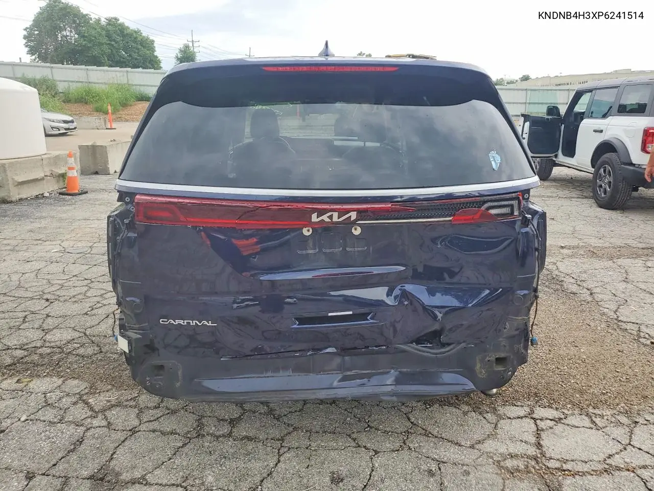 2023 Kia Carnival Lx VIN: KNDNB4H3XP6241514 Lot: 57888816