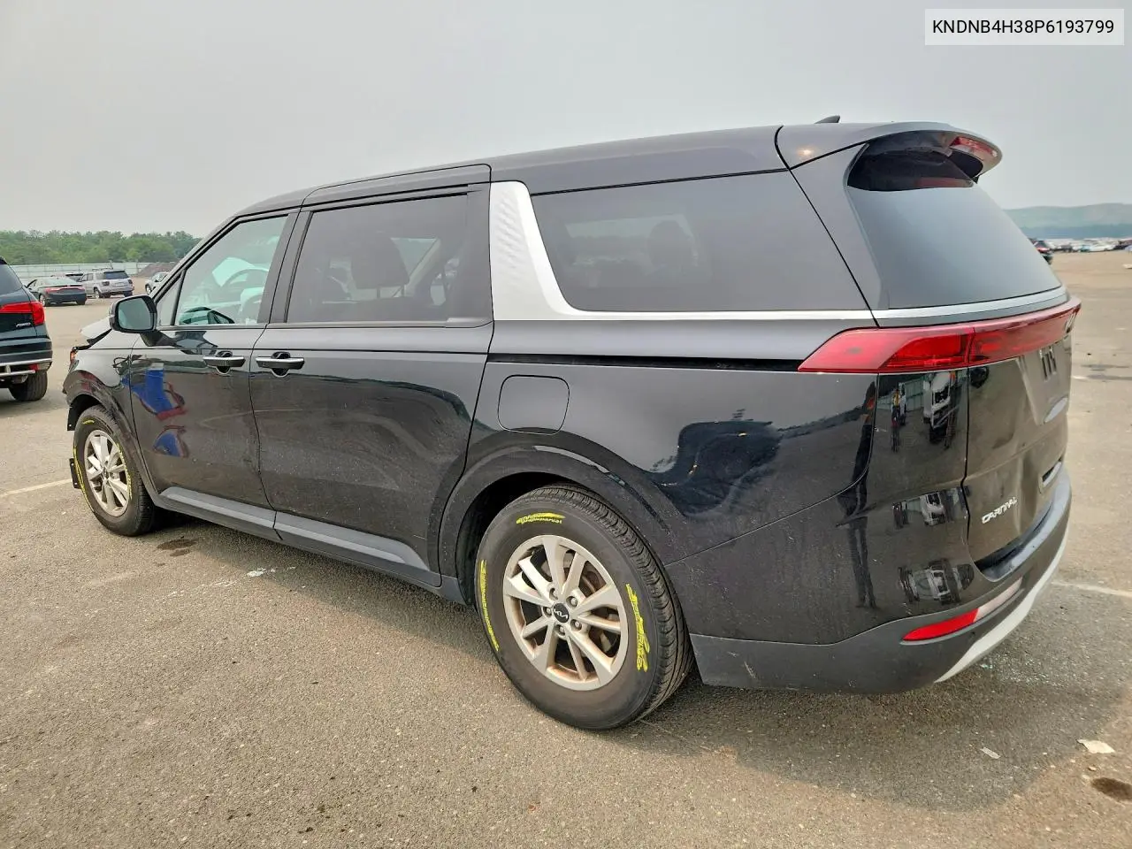 2023 Kia Carnival Lx VIN: KNDNB4H38P6193799 Lot: 61364356
