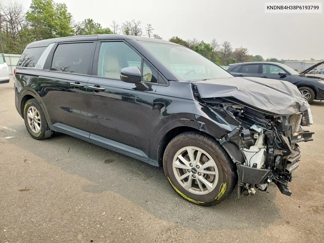 2023 Kia Carnival Lx VIN: KNDNB4H38P6193799 Lot: 61364356