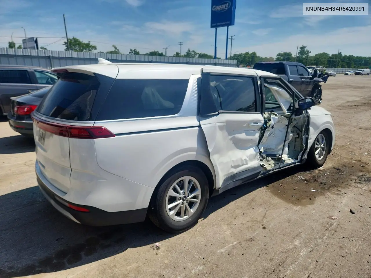 2024 Kia Carnival Lx VIN: KNDNB4H34R6420991 Lot: 56244936