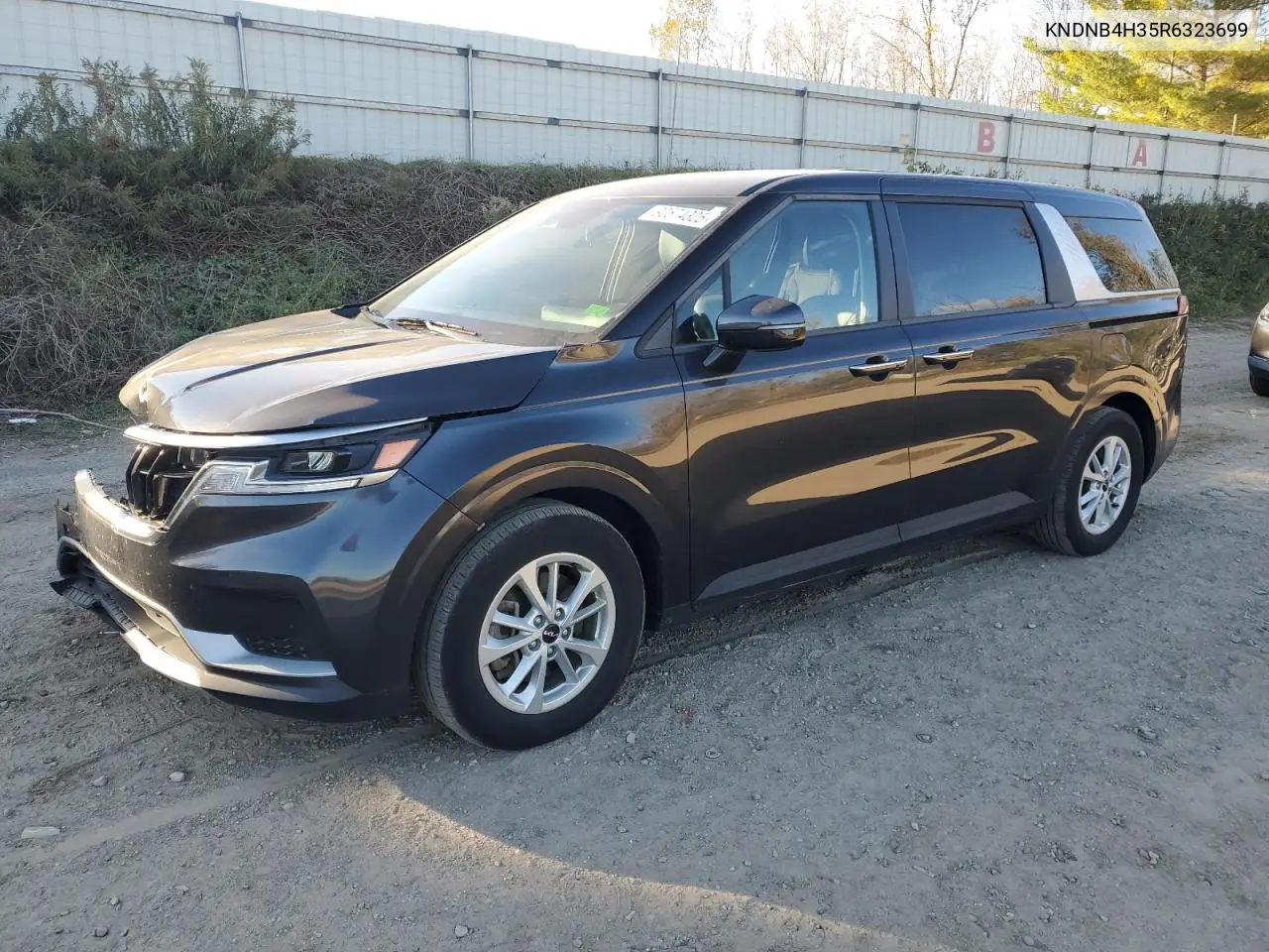 KNDNB4H35R6323699 2024 Kia Carnival Lx