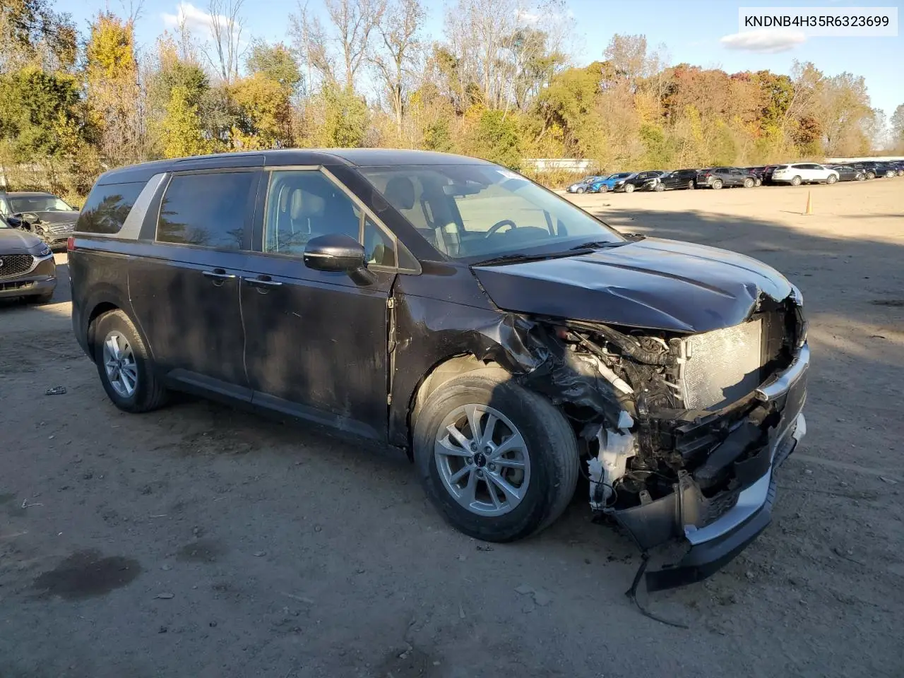 KNDNB4H35R6323699 2024 Kia Carnival Lx