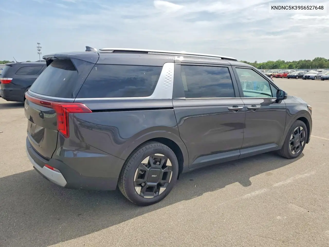 2025 Kia Carnival Ex VIN: KNDNC5K39S6527648 Lot: 56629856