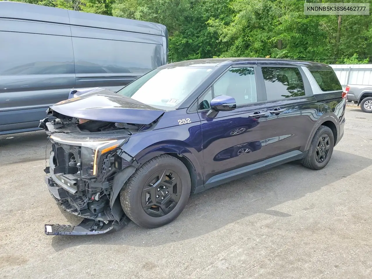 2025 Kia Carnival Lxs VIN: KNDNB5K38S6462777 Lot: 57869186