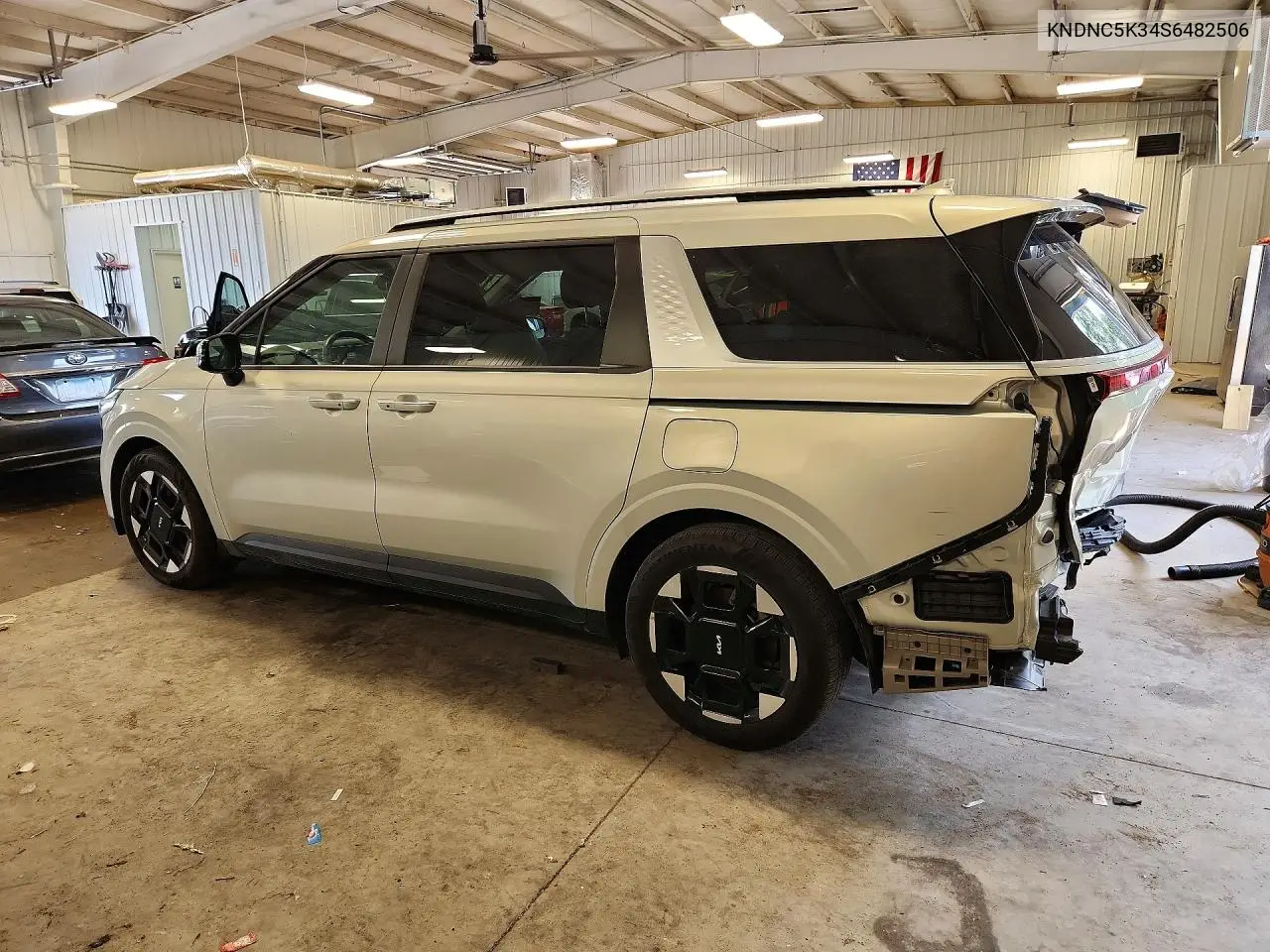 2025 Kia Carnival Ex VIN: KNDNC5K34S6482506 Lot: 59099356