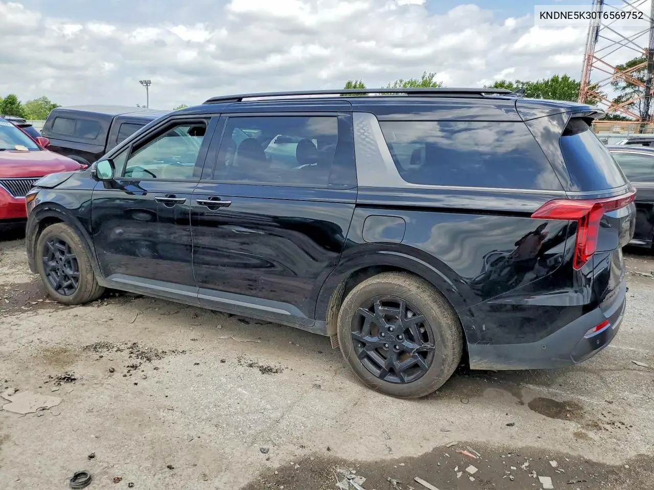 2026 Kia Carnival Sx VIN: KNDNE5K30T6569752 Lot: 56774776