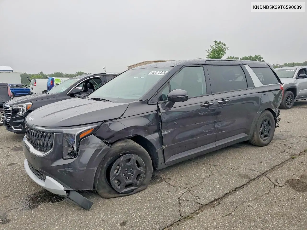 2026 Kia Carnival Lxs VIN: KNDNB5K39T6590639 Lot: 57069646