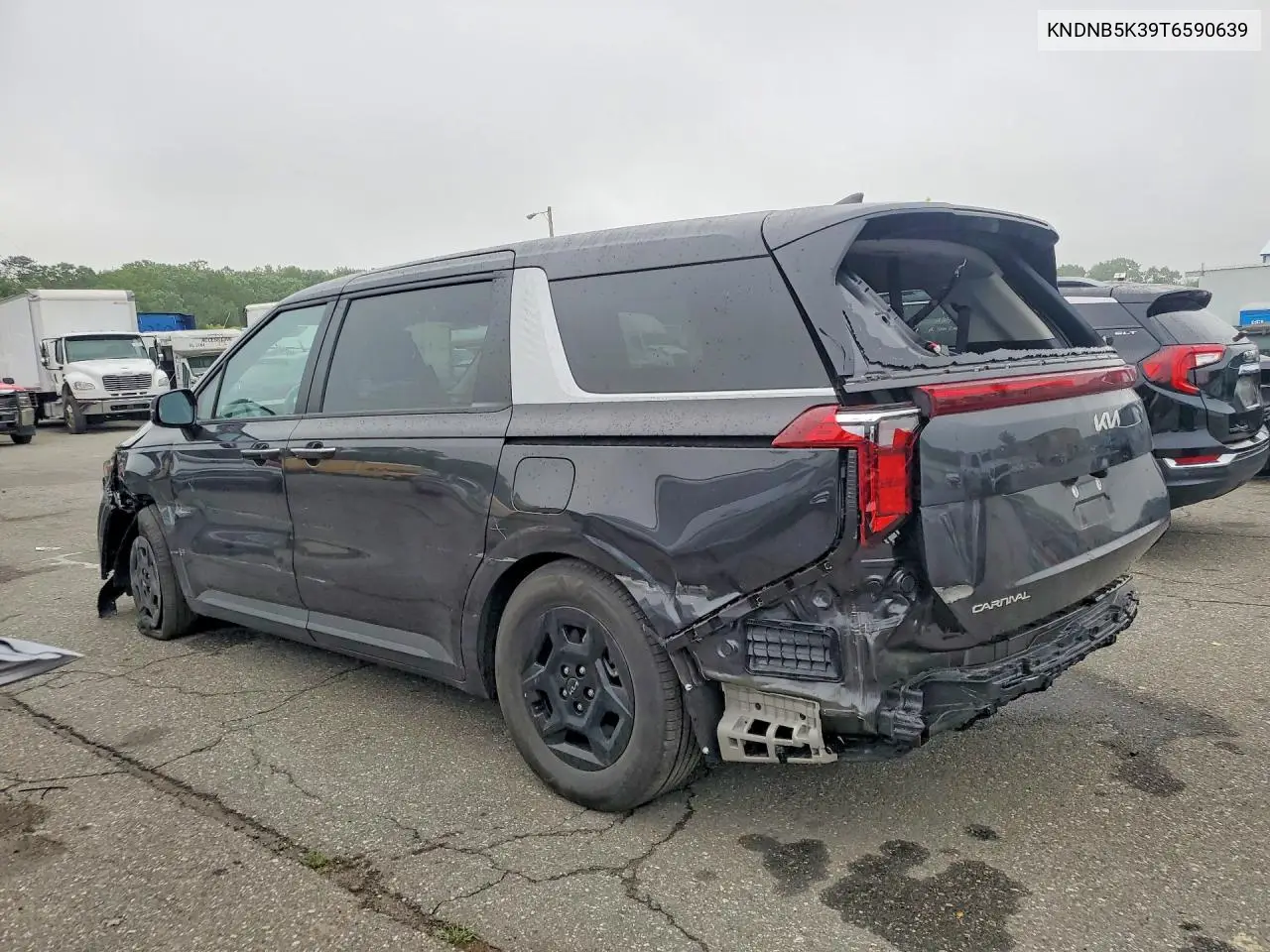 2026 Kia Carnival Lxs VIN: KNDNB5K39T6590639 Lot: 57069646
