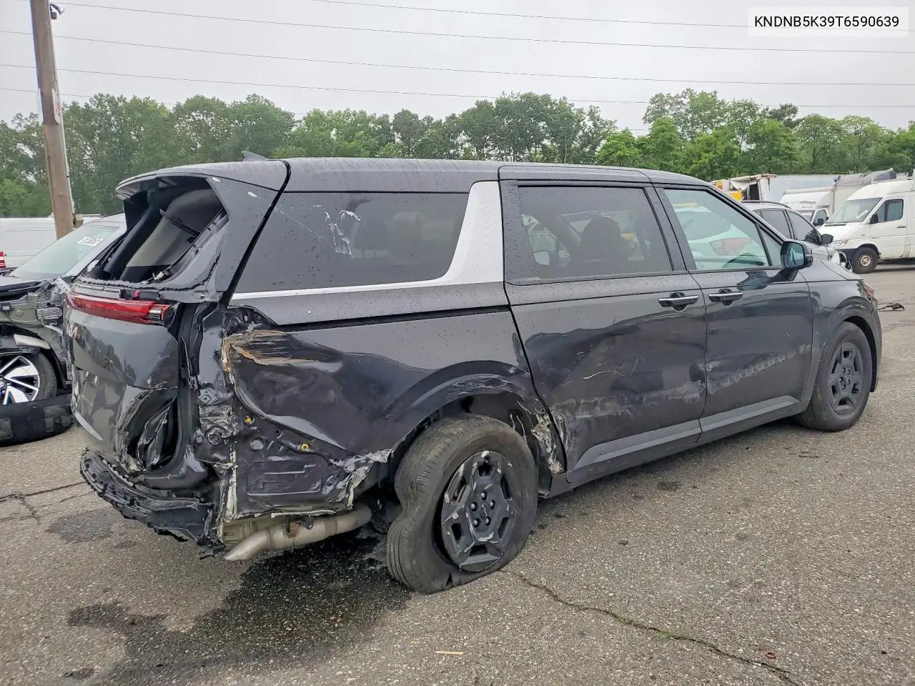 2026 Kia Carnival Lxs VIN: KNDNB5K39T6590639 Lot: 57069646