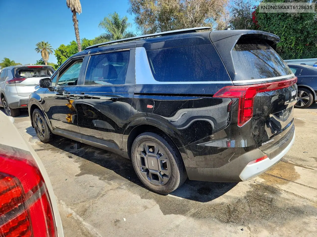2026 Kia Carnival Ex VIN: KNDNC5KAXT6128635 Lot: 57370266