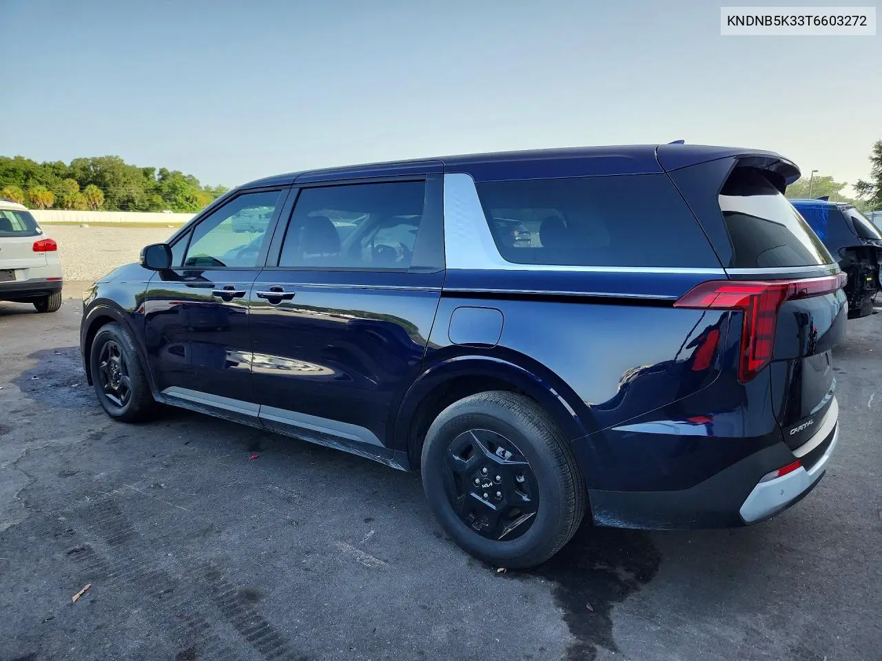 2026 Kia Carnival Ex VIN: KNDNB5K33T6603272 Lot: 60491766