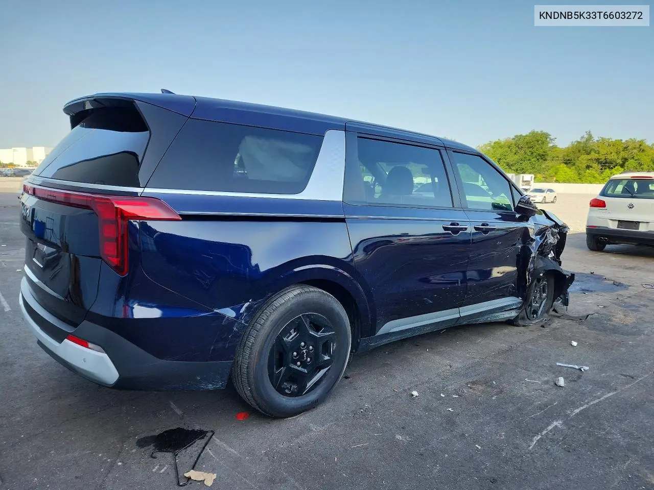 2026 Kia Carnival Ex VIN: KNDNB5K33T6603272 Lot: 60491766