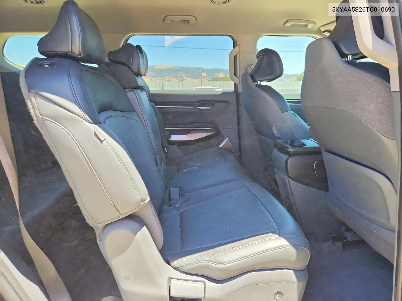 2026 Kia Ev9 Light VIN: 5XYAA5S26TG010690 Lot: 57128726