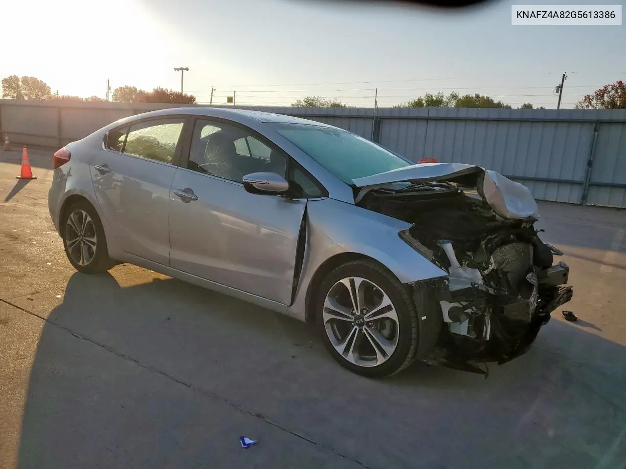 KNAFZ4A82G5613386 2016 Kia Forte Ex