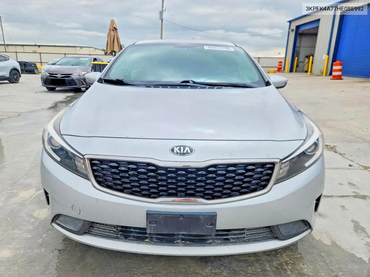 2017 Kia Forte Lx VIN: 3KPFK4A77HE088992 Lot: 60933196