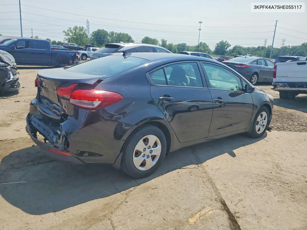 2017 Kia Forte Lx VIN: 3KPFK4A75HE055117 Lot: 60960816