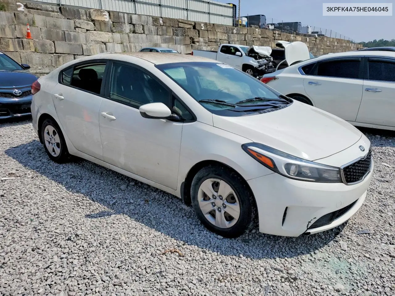 2017 Kia Forte Lx VIN: 3KPFK4A75HE046045 Lot: 61182866