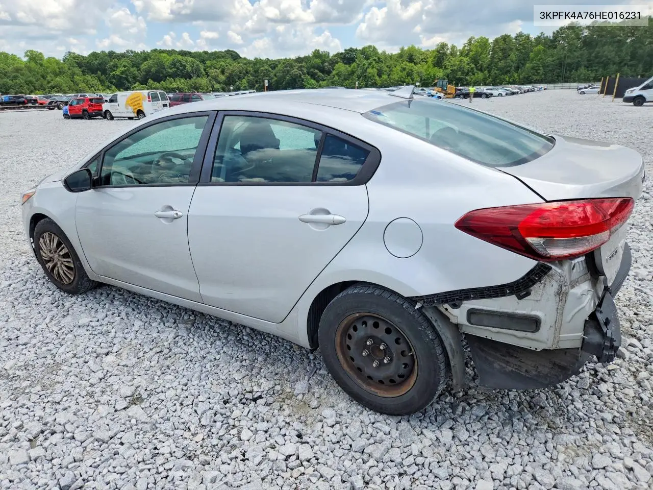 2017 Kia Forte Lx VIN: 3KPFK4A76HE016231 Lot: 61702136