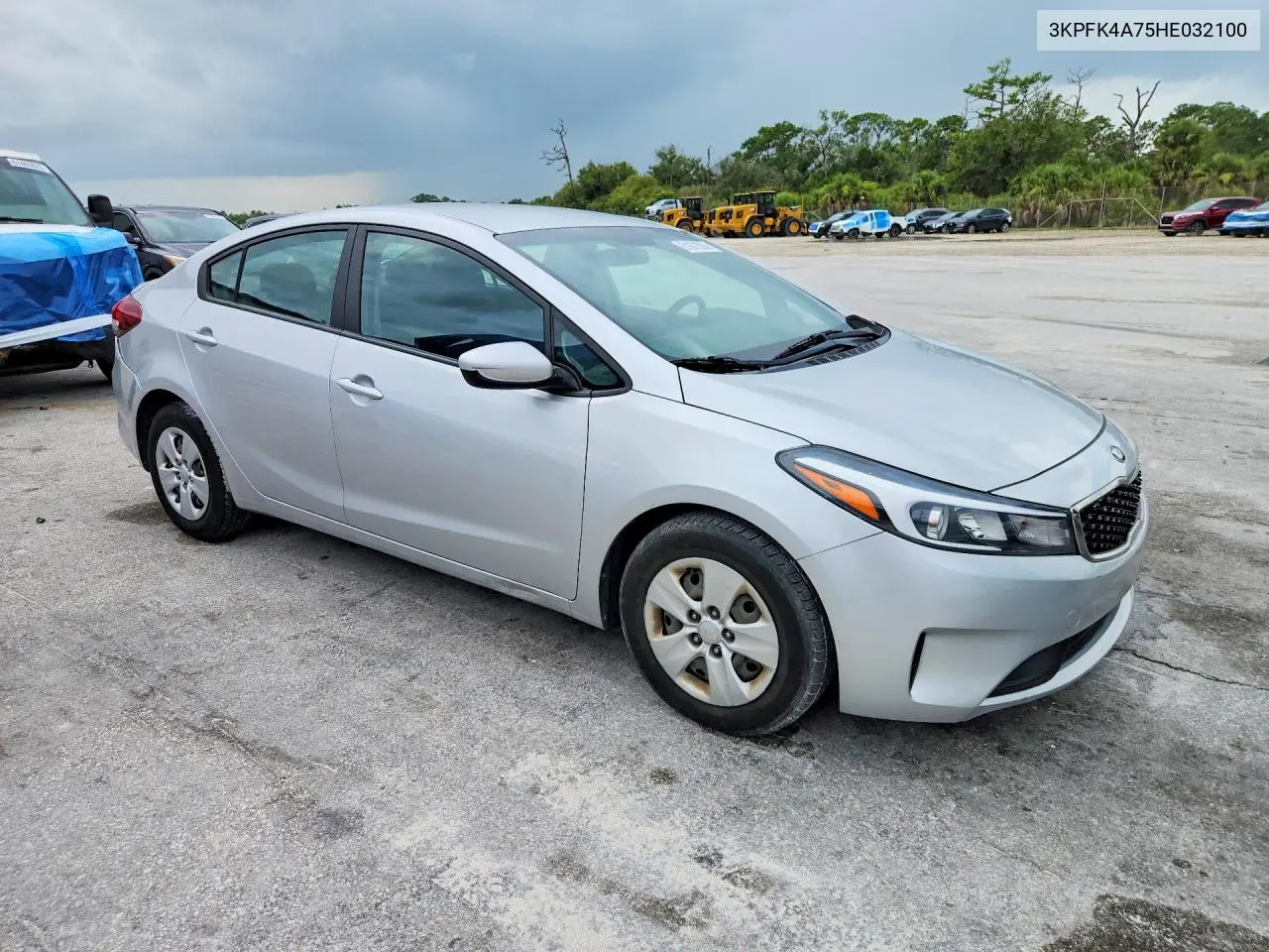 2017 Kia Forte Lx VIN: 3KPFK4A75HE032100 Lot: 61872036