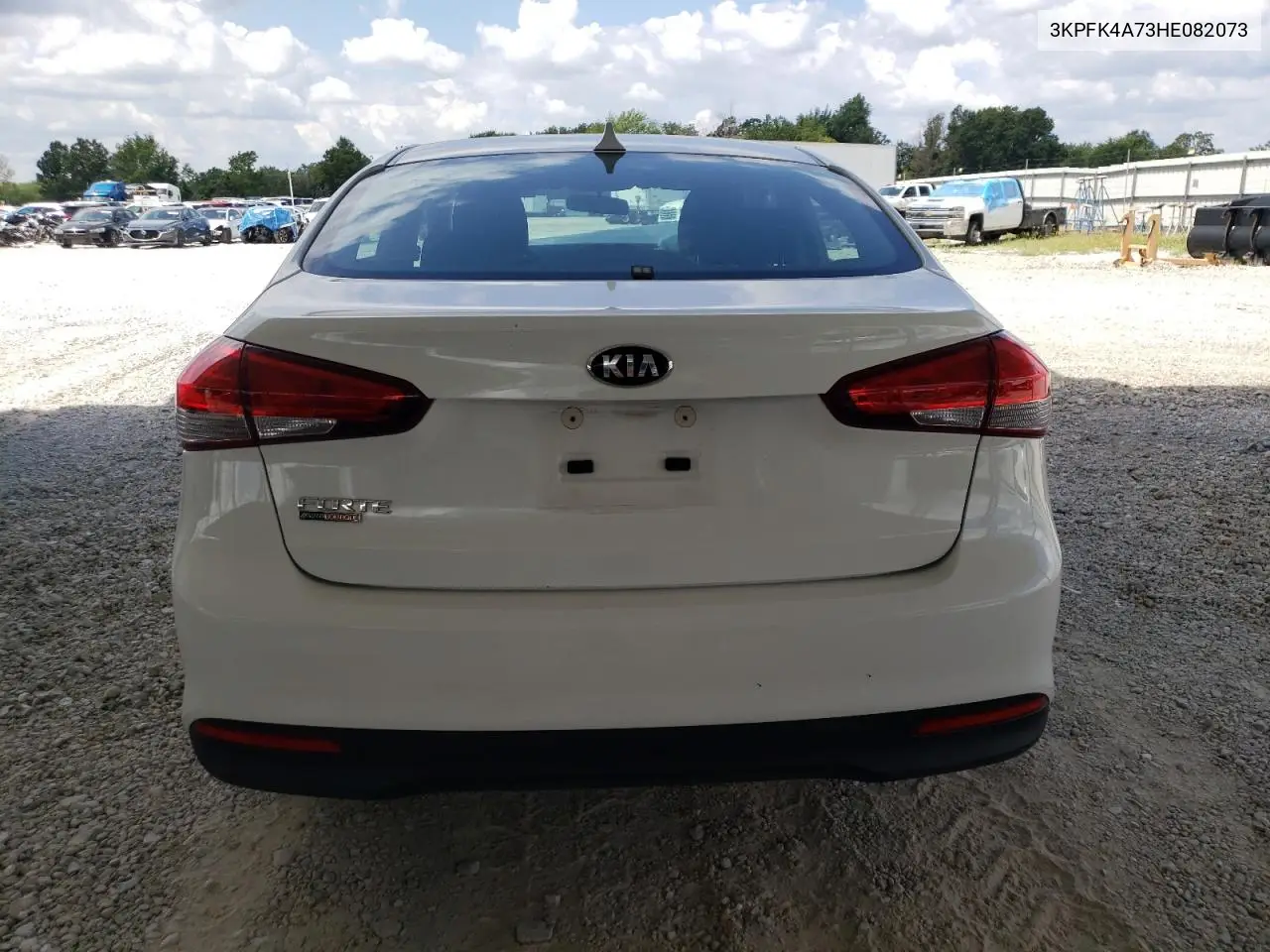 3KPFK4A73HE082073 2017 Kia Forte Lx