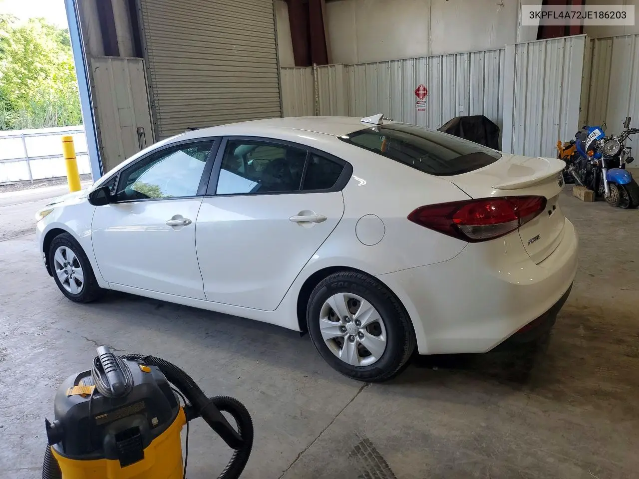 2018 Kia Forte Lx VIN: 3KPFL4A72JE186203 Lot: 61553846