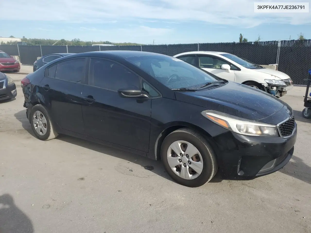 3KPFK4A77JE236791 2018 Kia Forte Lx