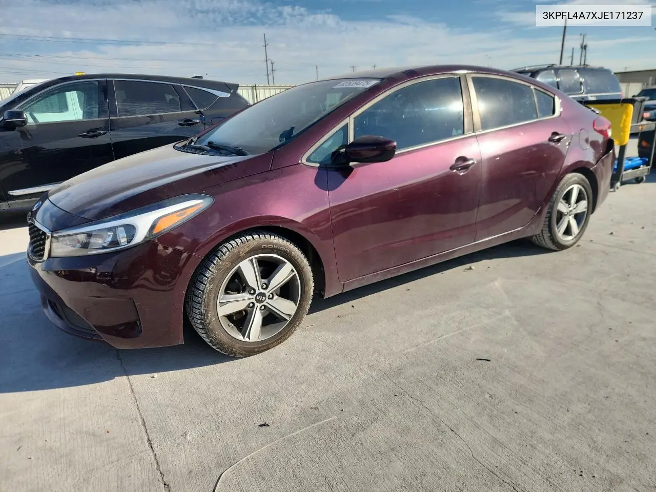 3KPFL4A7XJE171237 2018 Kia Forte Lx