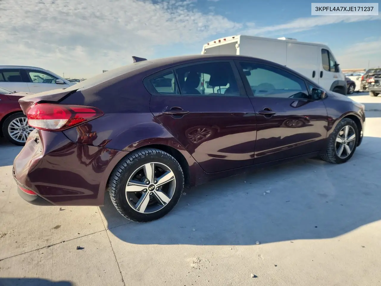 3KPFL4A7XJE171237 2018 Kia Forte Lx