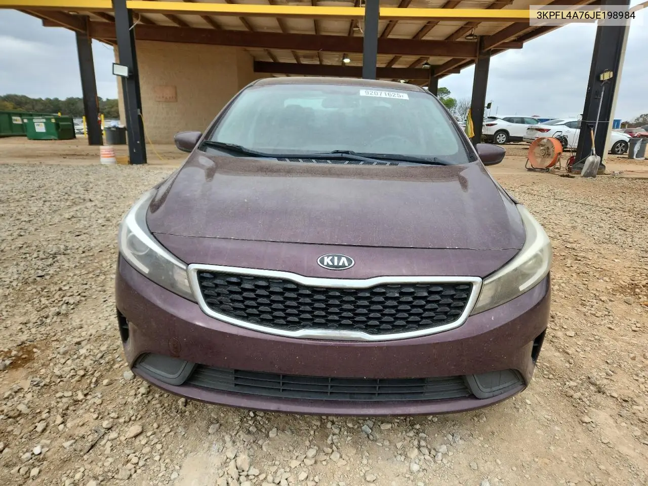 3KPFL4A76JE198984 2018 Kia Forte Lx