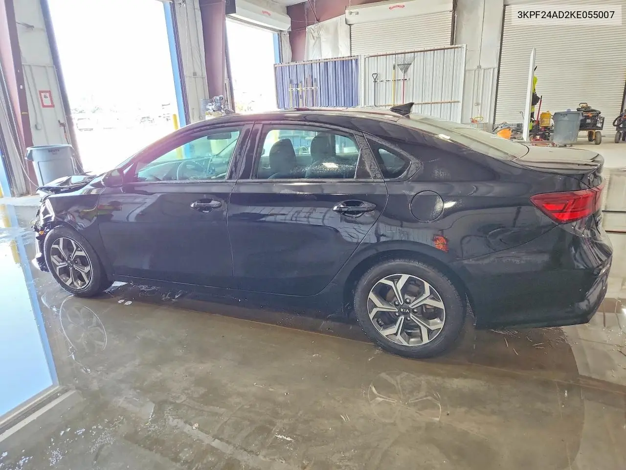 2019 Kia Forte Lxs VIN: 3KPF24AD2KE055007 Lot: 60717466