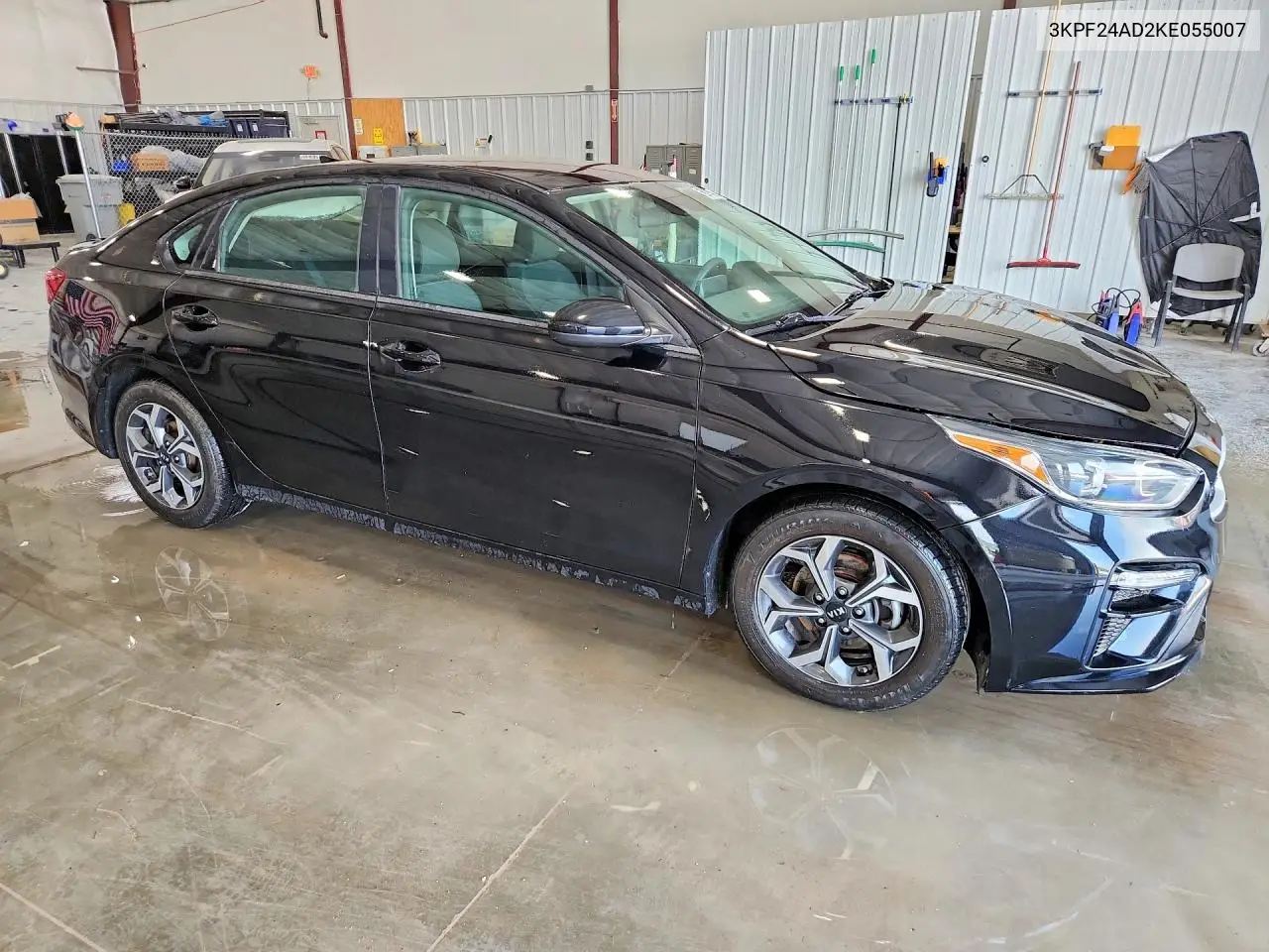 2019 Kia Forte Lxs VIN: 3KPF24AD2KE055007 Lot: 60717466