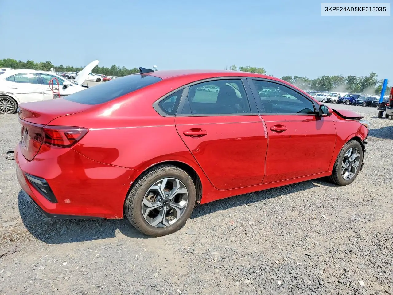 2019 Kia Forte Lxs VIN: 3KPF24AD5KE015035 Lot: 61056956