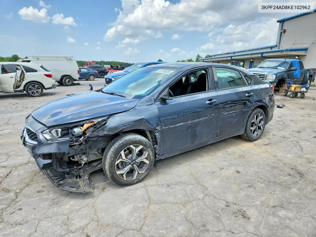 2019 Kia Forte Lxs VIN: 3KPF24AD8KE102962 Lot: 61720526