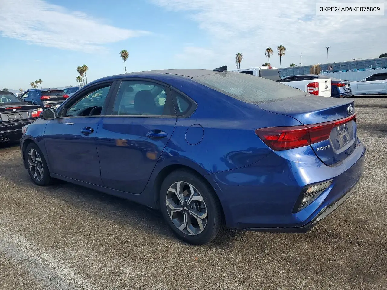 2019 Kia Forte Lxs VIN: 3KPF24AD6KE075809 Lot: 61898176
