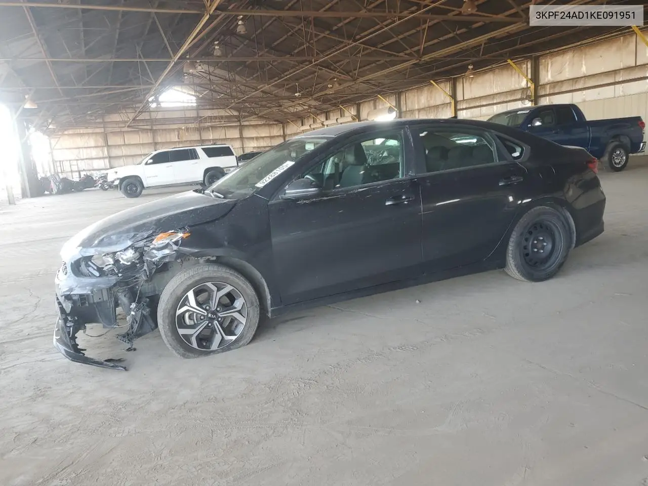 3KPF24AD1KE091951 2019 Kia Forte Lxs