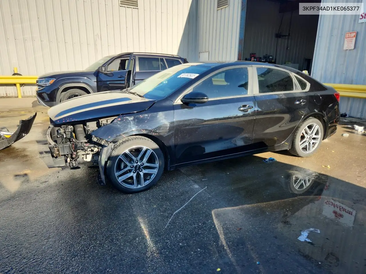 3KPF34AD1KE065377 2019 Kia Forte S