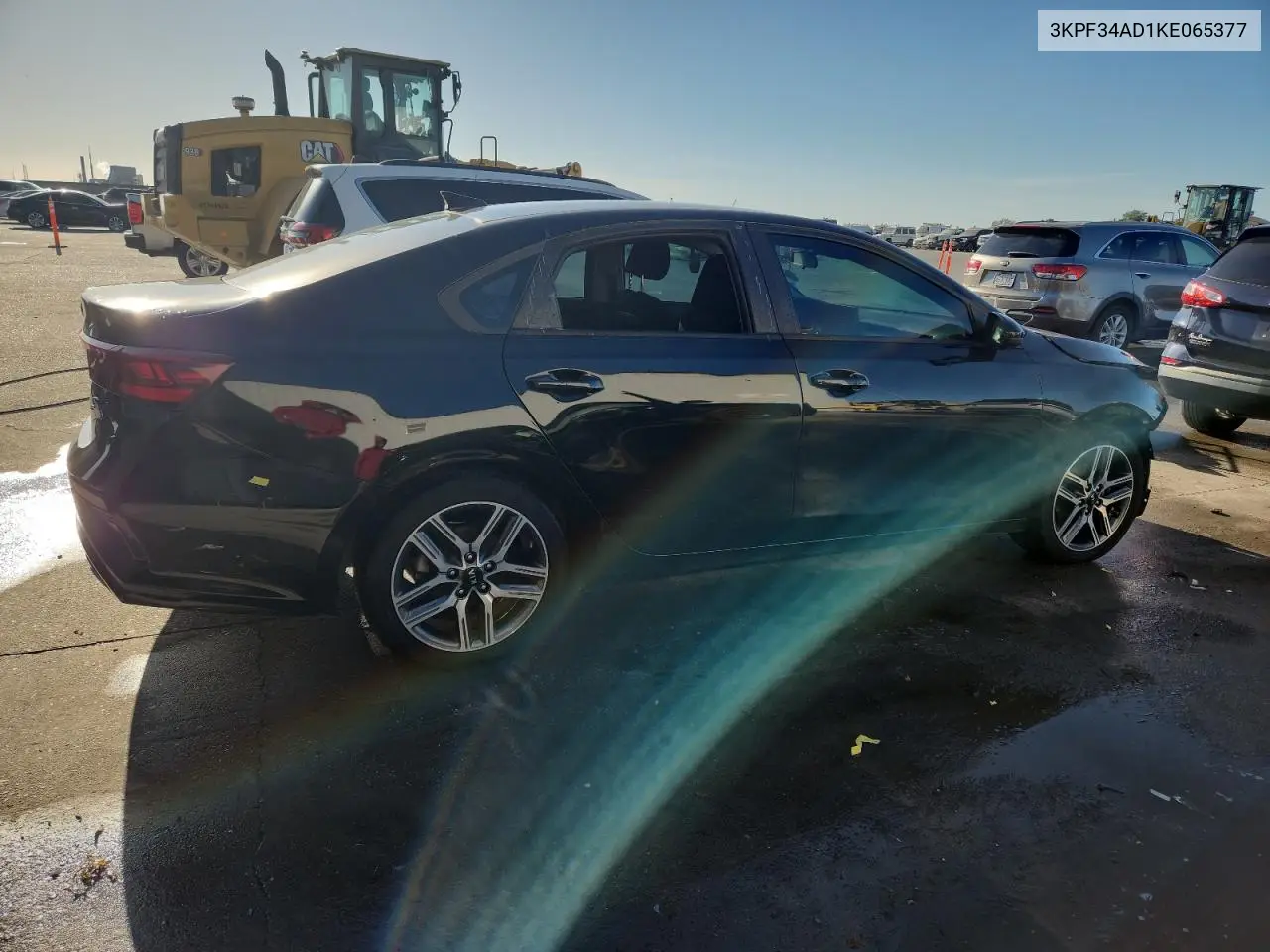 3KPF34AD1KE065377 2019 Kia Forte S