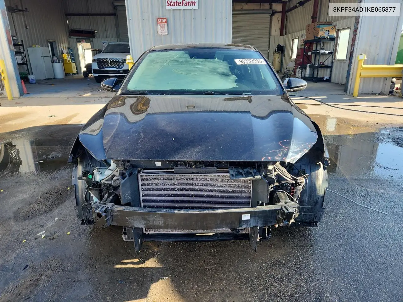 3KPF34AD1KE065377 2019 Kia Forte S