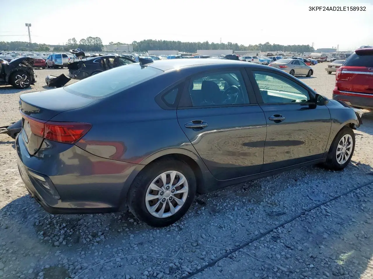3KPF24AD2LE158932 2020 Kia Forte Fe