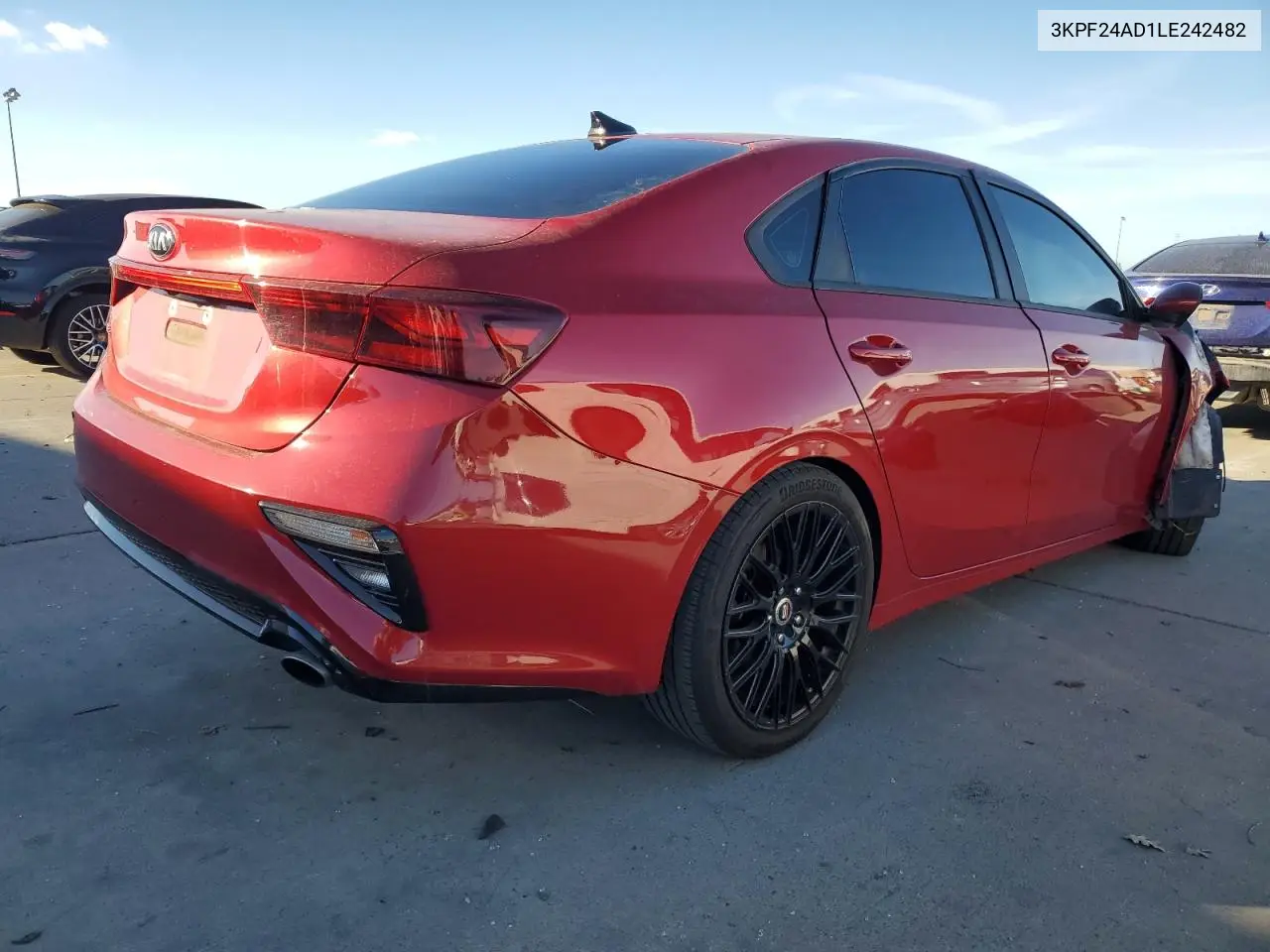 3KPF24AD1LE242482 2020 Kia Forte Fe