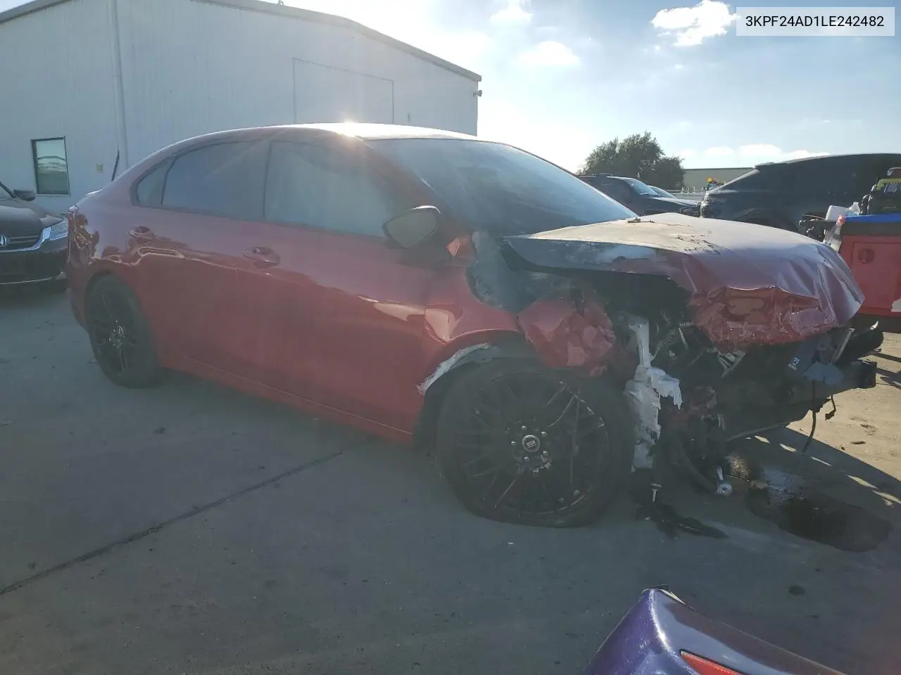3KPF24AD1LE242482 2020 Kia Forte Fe