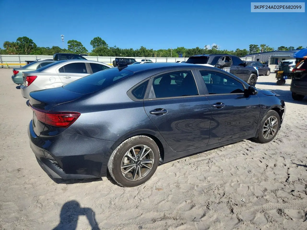 2023 Kia Forte Lxs VIN: 3KPF24AD2PE682099 Lot: 61020566