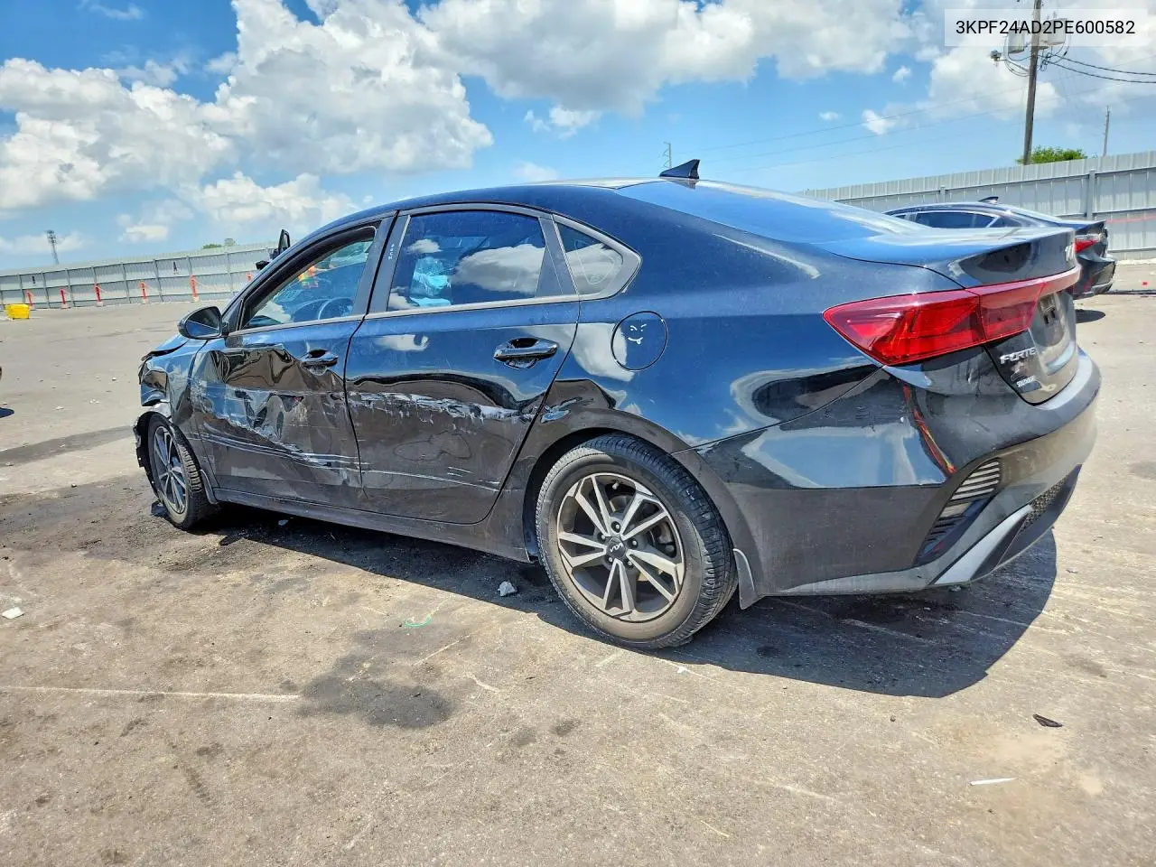 2023 Kia Forte Lxs VIN: 3KPF24AD2PE600582 Lot: 61072336