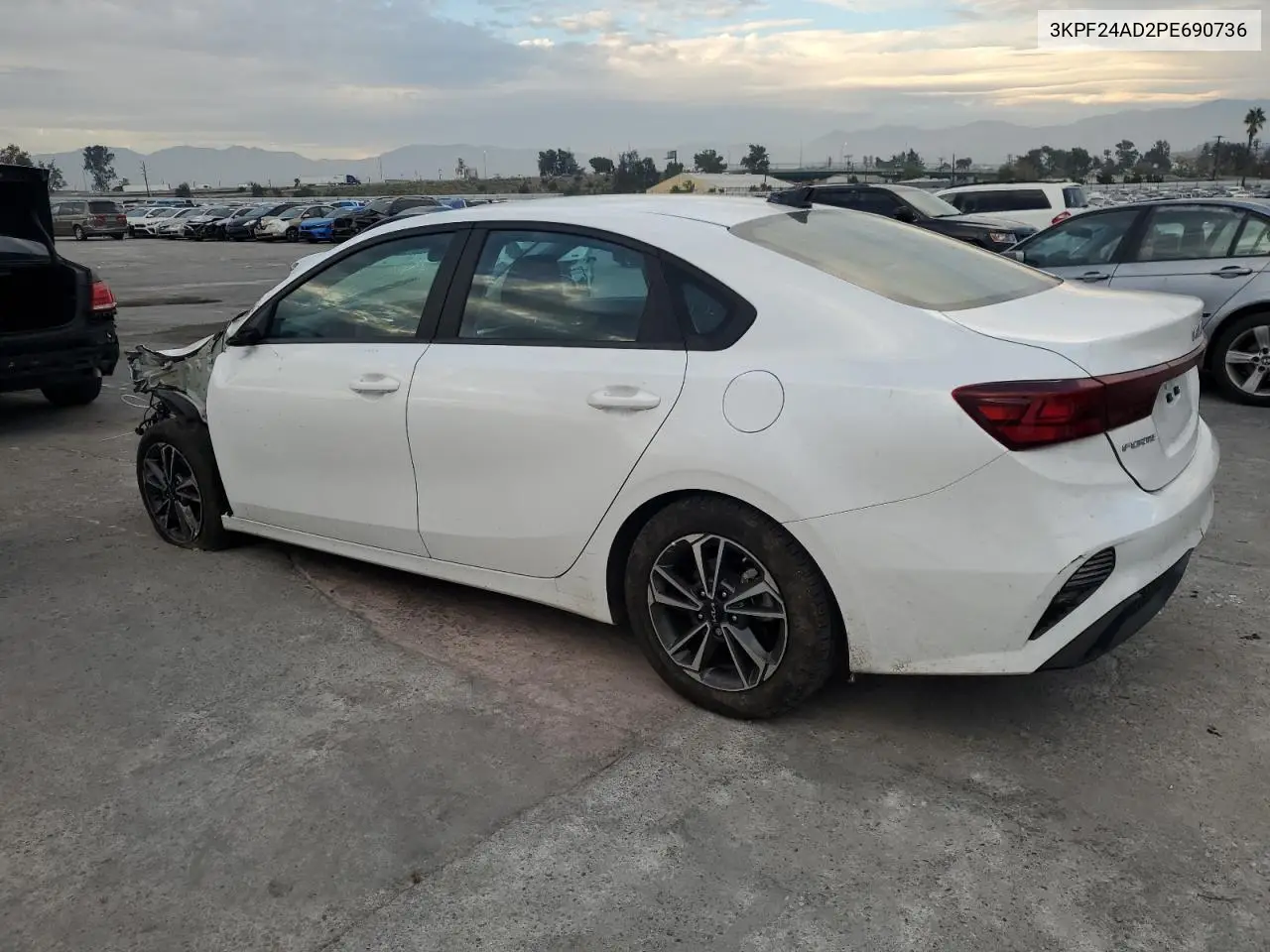3KPF24AD2PE690736 2023 Kia Forte Lx